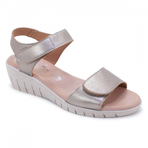 2007 TAUPE